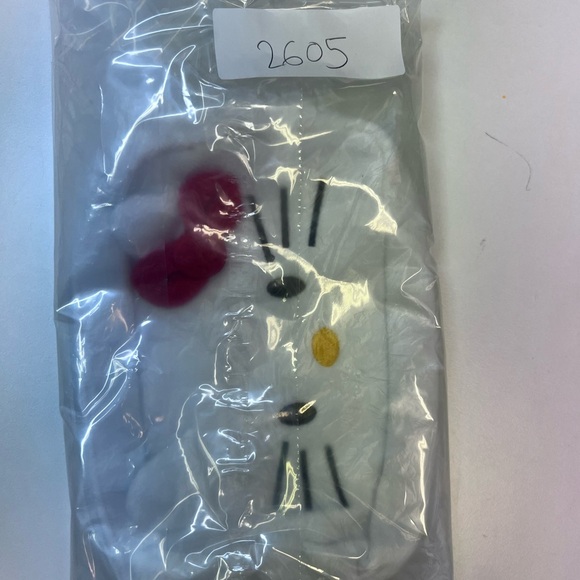 Hello Kitty Makeup Bag Pouch NWT - Picture 5 of 5